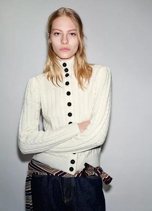 Трикотажный кардиган «косы»