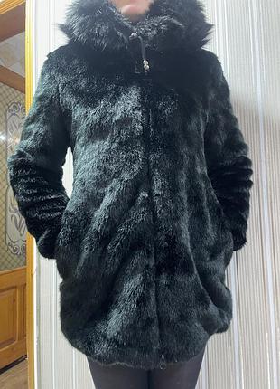 Жіночо шубка