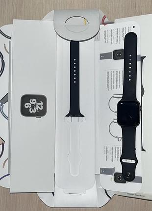 Apple watch se 44mm space gray з повним комплектом