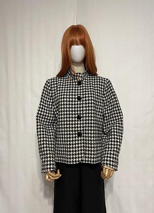 Піджак в гусячу лапку