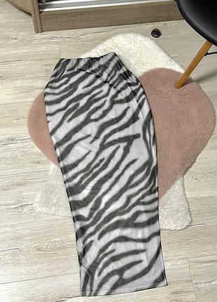 Спідниця міді з розрізом від shein
