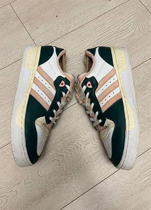 Кросівки адідас adidas 3