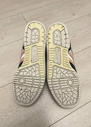 Кросівки адідас adidas 5