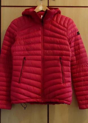 Супер брендова  спортивна куртка пуховик