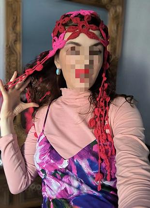 Фуксия красная цветочная ажурная с цветочными полосками