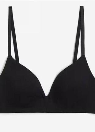Удобный бесшовный черный бюстгальтер 36 c