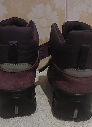 Продам дитячі зимові чобітки еко, б/у. в гарному стані. goretex. 36 розмір