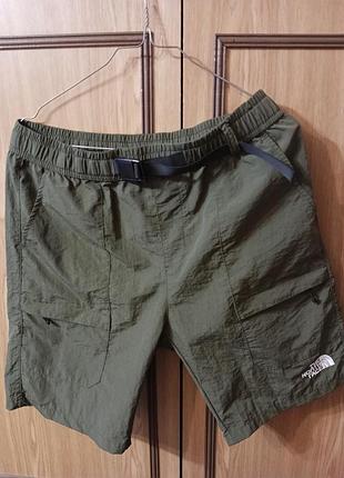 Качественные шорты от хорошего бренда