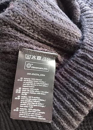 Фірмовий светр 5