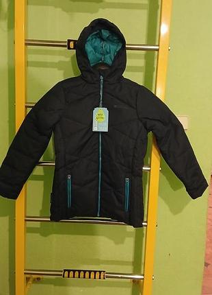 Дитяча демісезонна

водовідштовхувальна куртка mountain warehouse