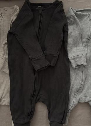 Набір ромперів next