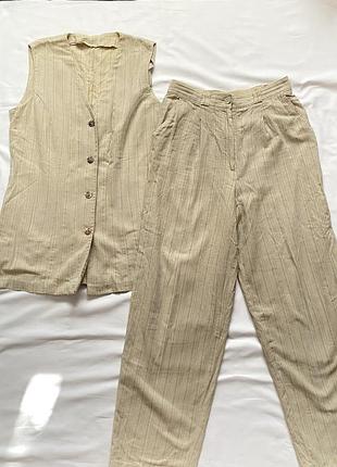 Жіночий весняно-літній костюм двійка жилет та штани бежевого кольору