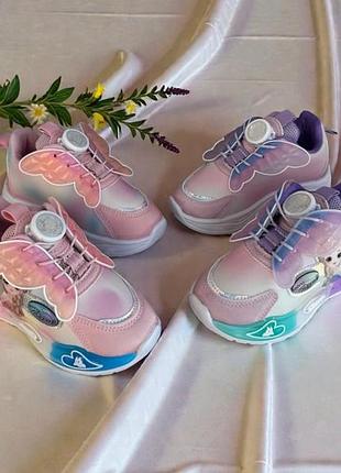 Дитячі кросівки для дівчинки з лет підсвіткою