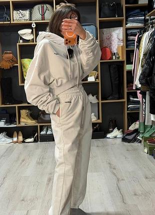 Костюм off-white