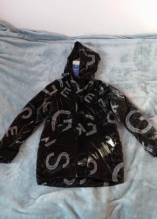 Курточка на дівчинку