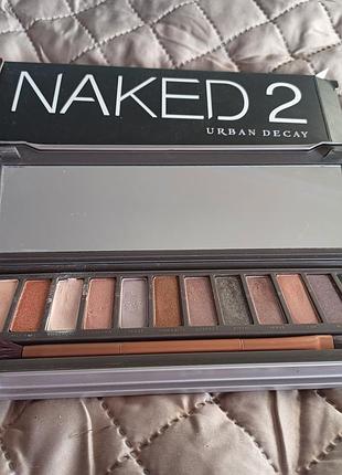 Naked 2 тени б.у.