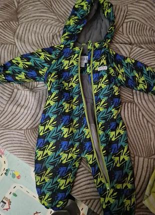 Комбінезон joiks  з мембранної тканини.