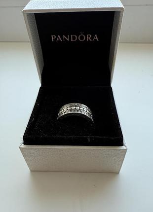 Каблучка pandora 4