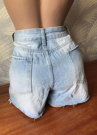 Джинсовые шорты м