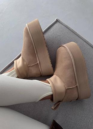 Уггі ugg mini dipper platform boots sand