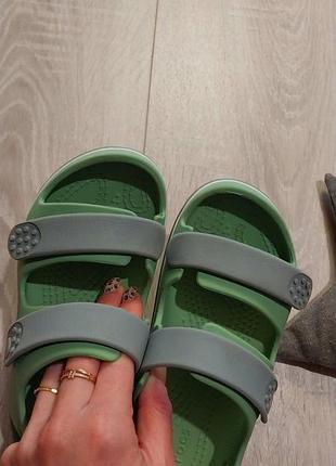 Босоножки crocs 4