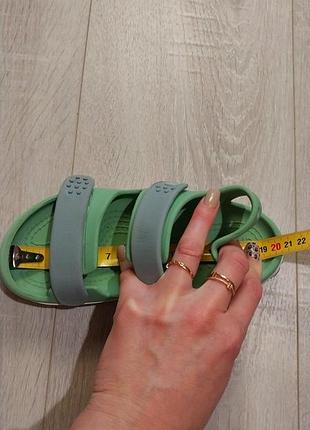Босоножки crocs 9