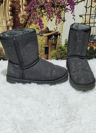 Теплі уггі. розмір 38.