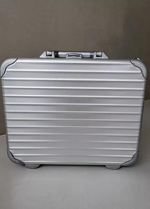 Портфель rimowa topas attache s mini | сделано в германии | алюминий