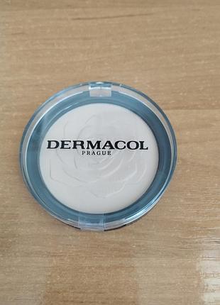 Новая пудра фирмы dermacol