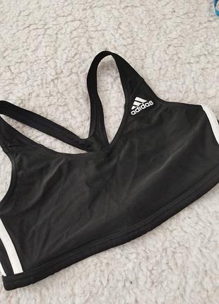 Спортивный топ размер м -л adidas