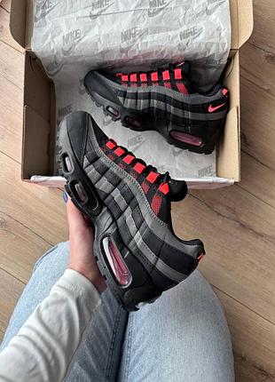 Nike air max 95 og black laser crimson 2