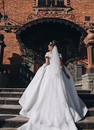 Продам чарівну весільну сукню 🤍