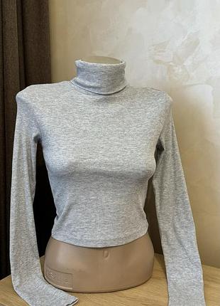 Водолазка сіра в рубчик