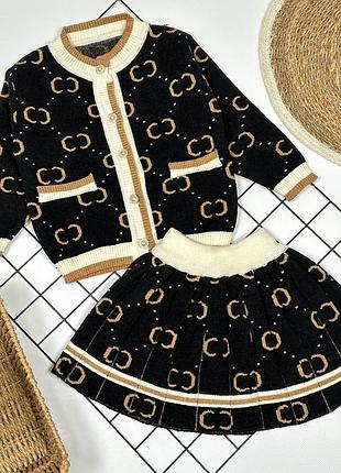 Милий дитячий костюм