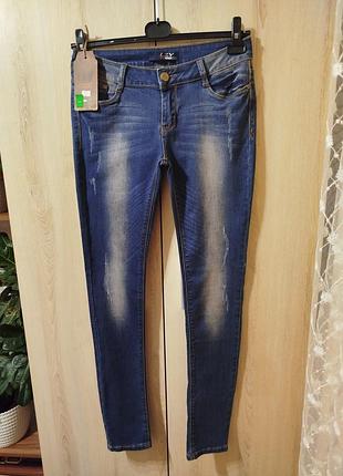 Джинси 28 р нові розпродаж