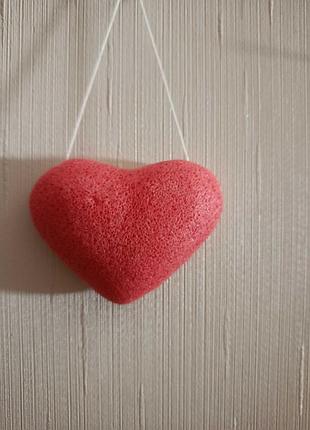 Конжаковый спонж для умывания "heart"