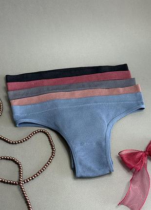 Комплект трусиків танга в рубчик