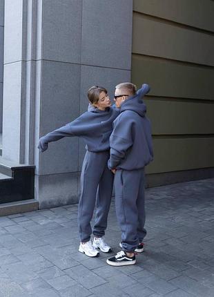 Теплый спортивный костюм