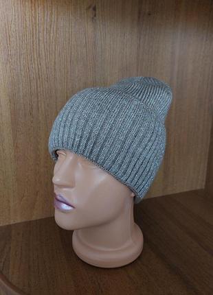 Стильная шапка