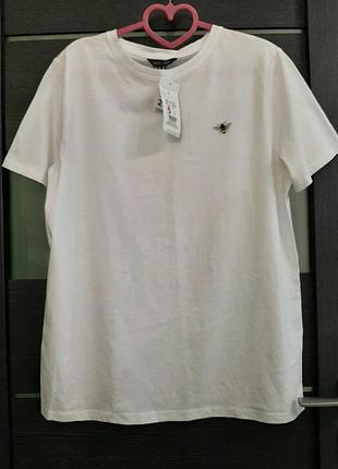 Белая футболка с пчелой new look l