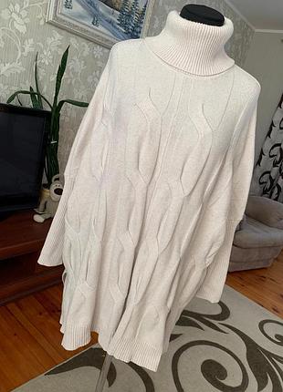 Теплий подовжений светр під горло