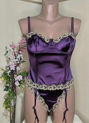 75b корсет и трусики стринги