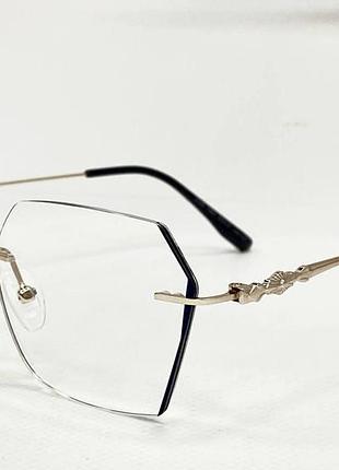 Окуляри для корекції зору жіночі безобідкові геометрія з чорною вставкою на краях лінзи тоненькі металеві дужки золотистий, +2.75