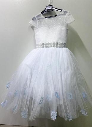 Платье белое снежинки пышное 116-140рост 6-9 лет
