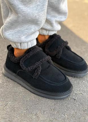 Жіночі черевики