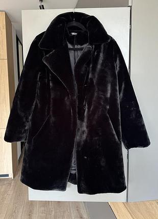 Шуба жіноча чорна еко хутро