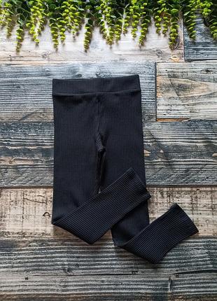 Черные детские леггинсы в рубчик