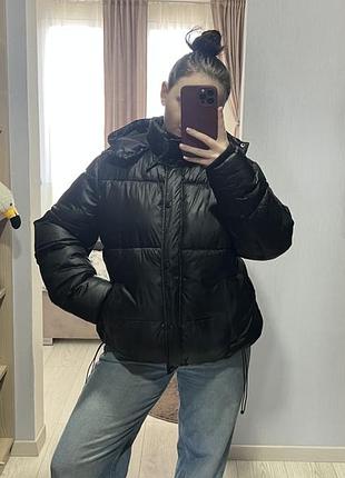 Тепла зимова куртка