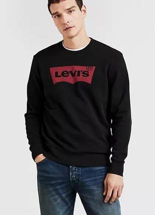 Новый свитшот свитер levi's.