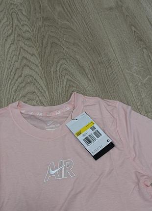 Ця рожева укорочена футболка nike – це жіноча модель nike sportswear air crop з короткими рукавами. 2